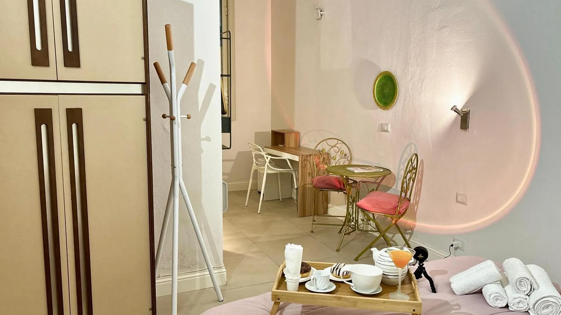 Casa Frori - Unique Experience Lejlighed Sassari